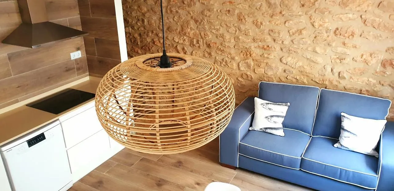 Les Llambrich - Apartamentos Turisticos L'Ampolla Apartment